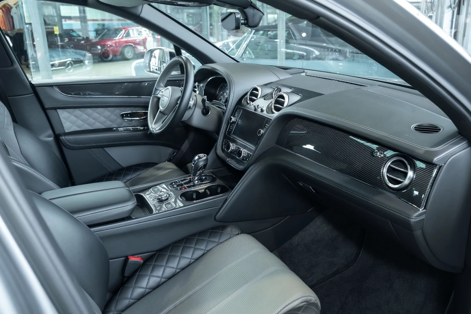 Bentley Bentayga V8, 9/10