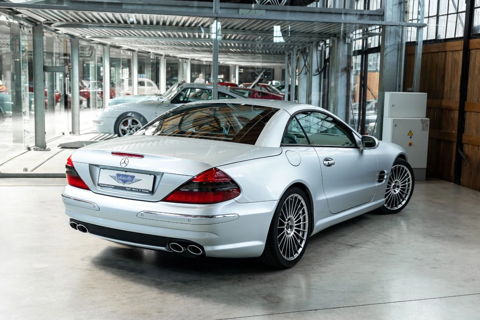 Mercedes-Benz SL 500 (R230), 2/10