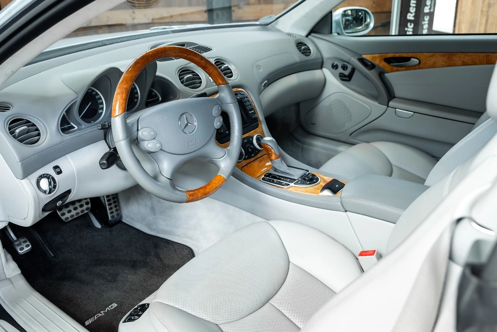 Mercedes-Benz SL 500 (R230), 8/10