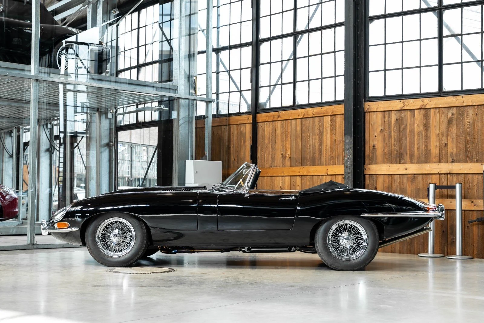 Jaguar E-Type 3.8 Series 1 Roadster, 6/10