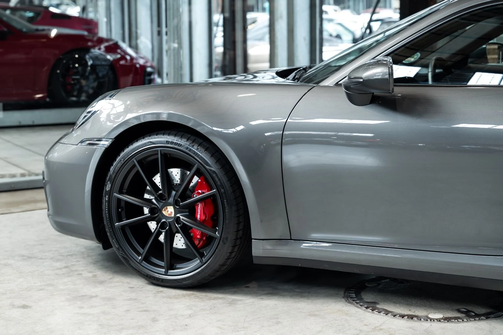 Porsche 911 Carrera S (992), 6/10