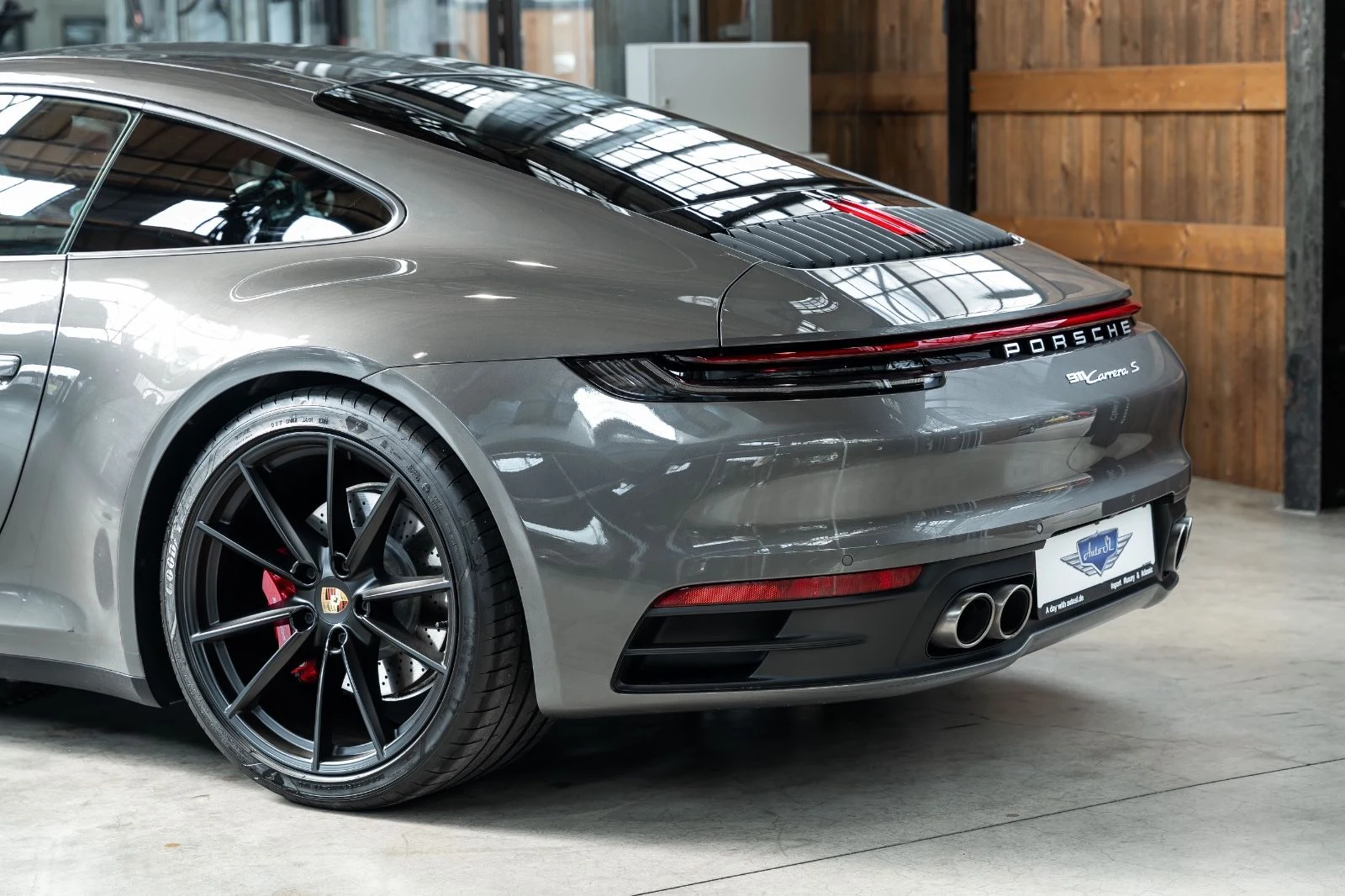Porsche 911 Carrera S (992), 7/10