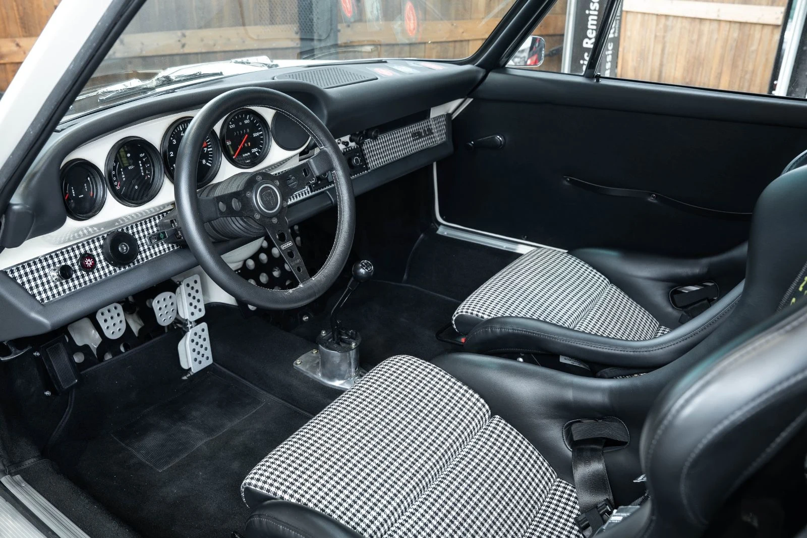 Porsche 911 2.7 Backdate, 8/10