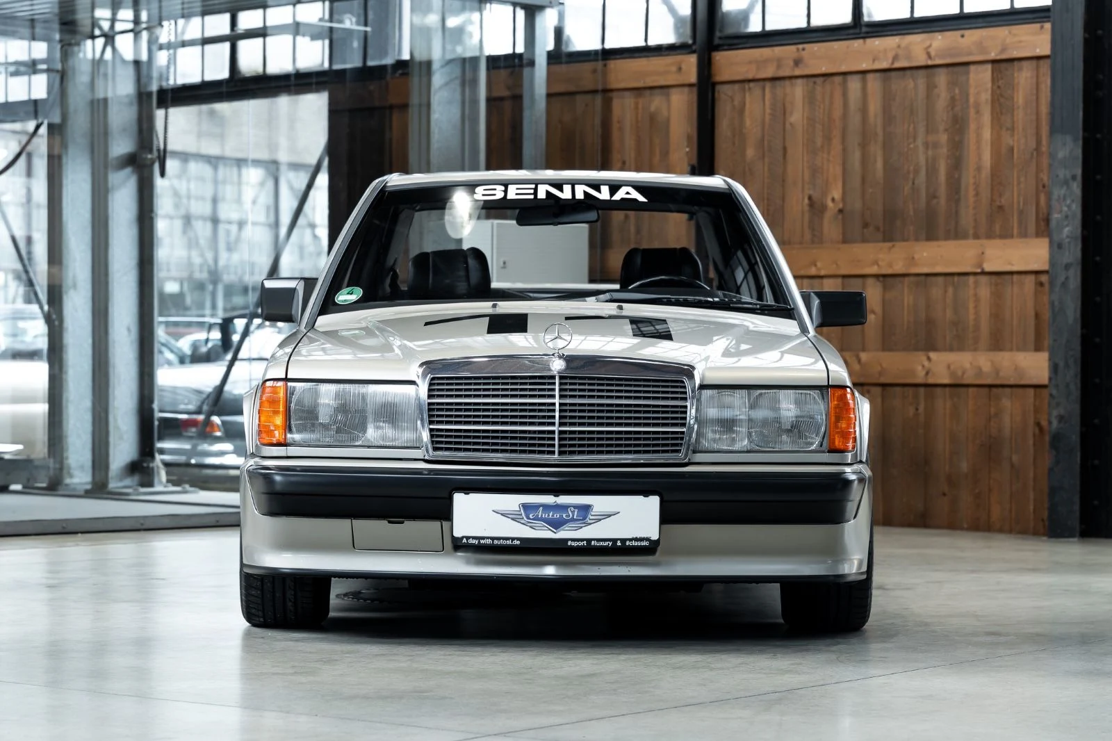 Mercedes-Benz 190 E 2.3-16 (W201), 3/10