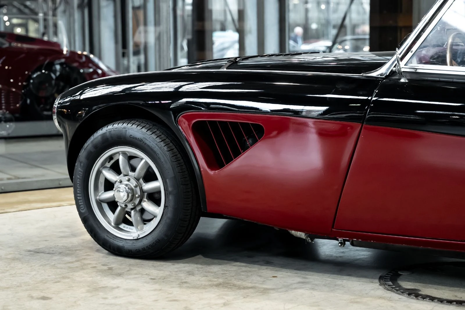 Austin-Healey 100/6 BN4, 6/10