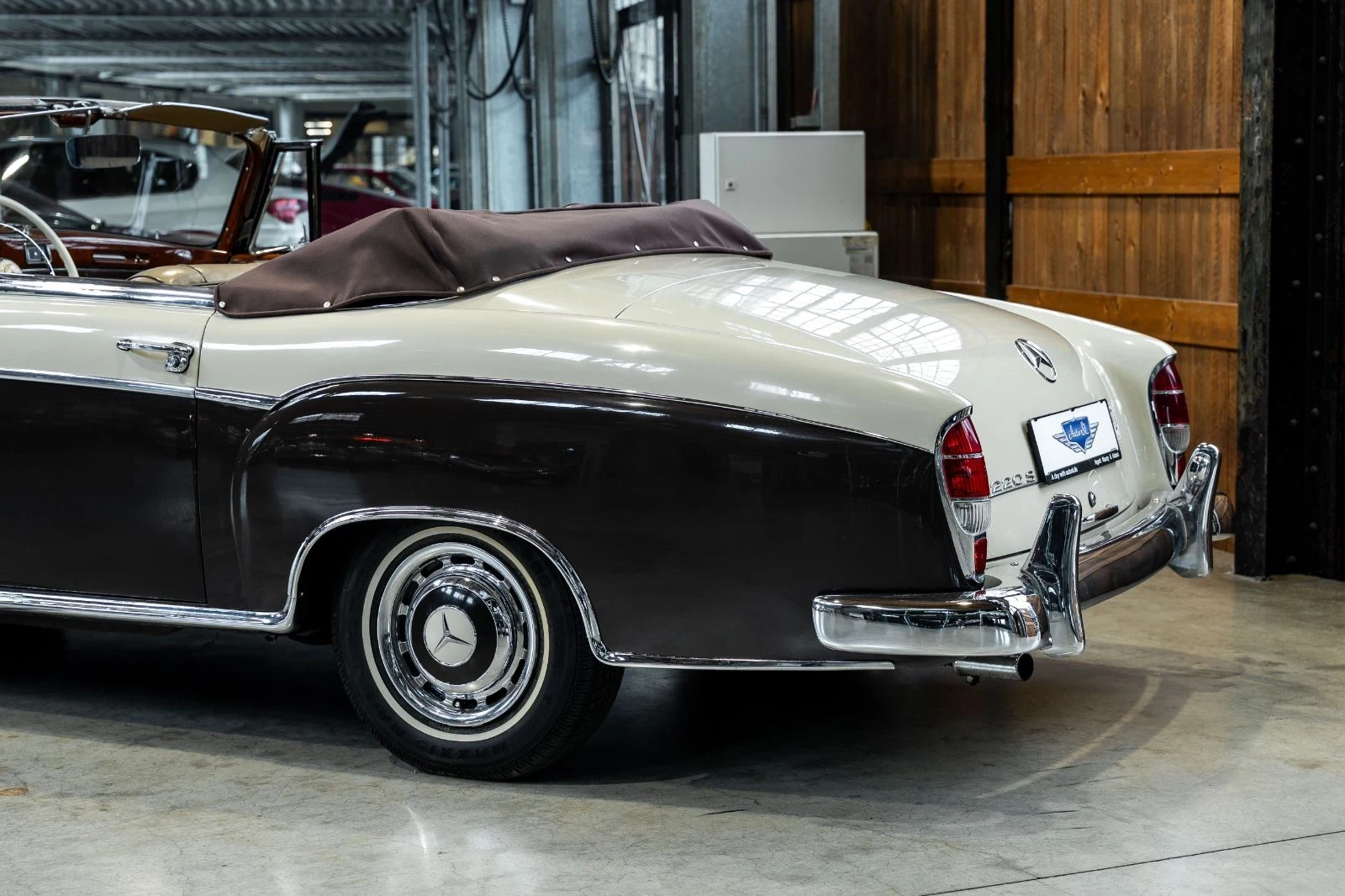 Mercedes-Benz 220 S Cabriolet (W180), 9/10