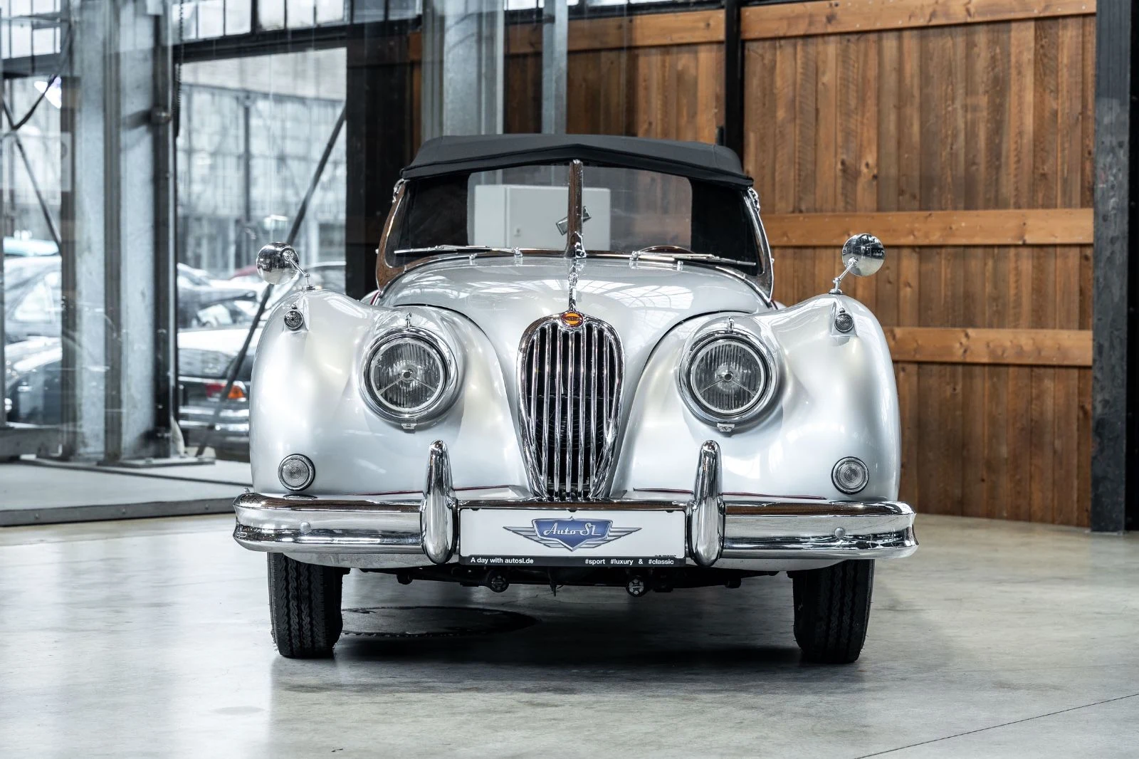 Jaguar XK140 SE-C OTS, 4/10