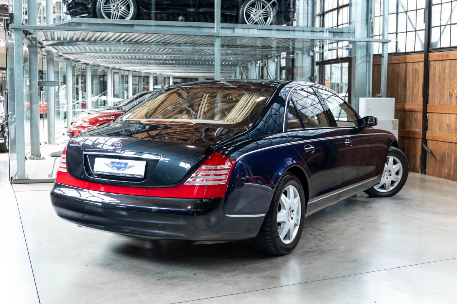 Maybach 57, 2/10