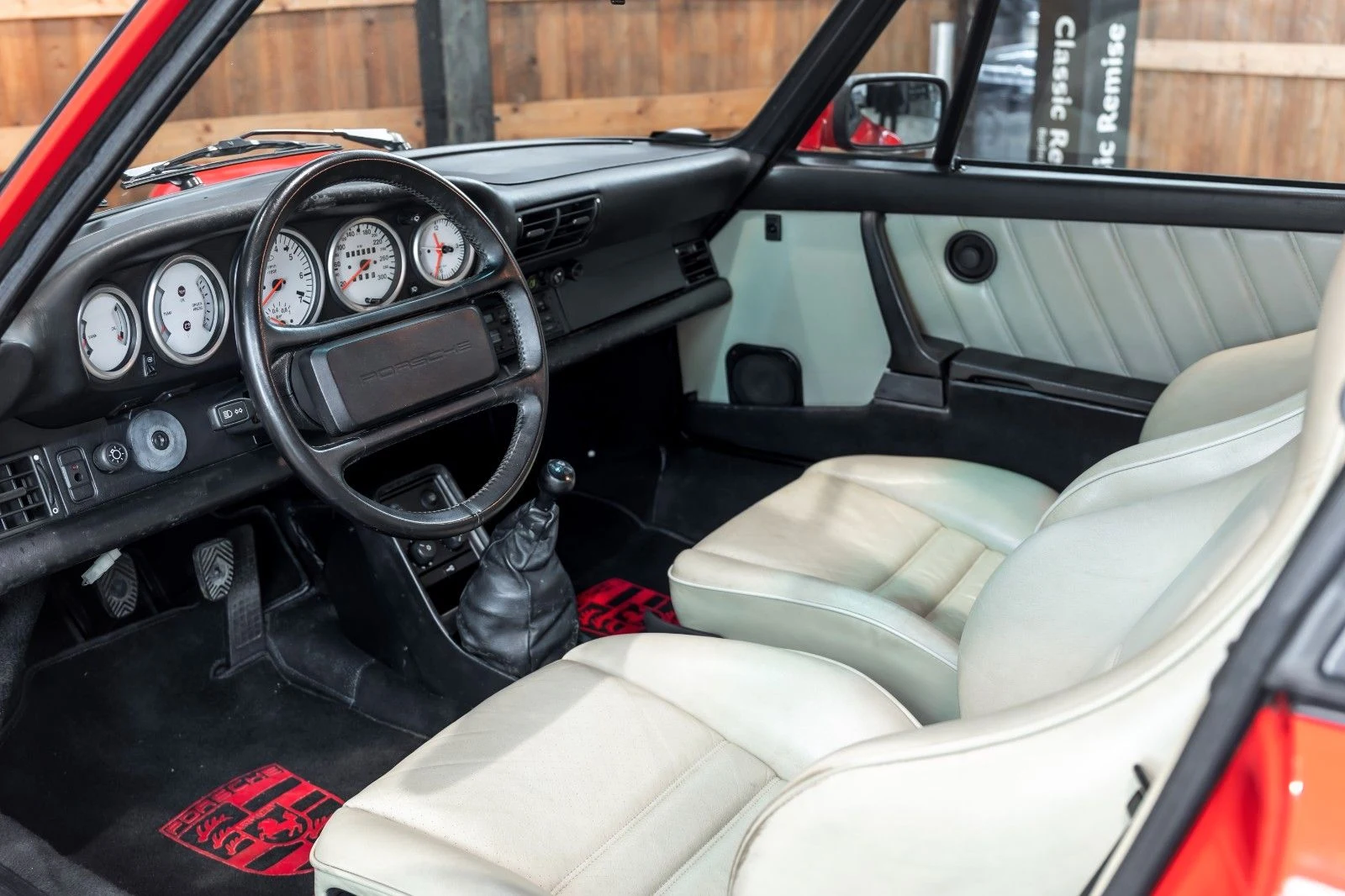 Porsche 911 Turbo 3.3 (930), 10/10