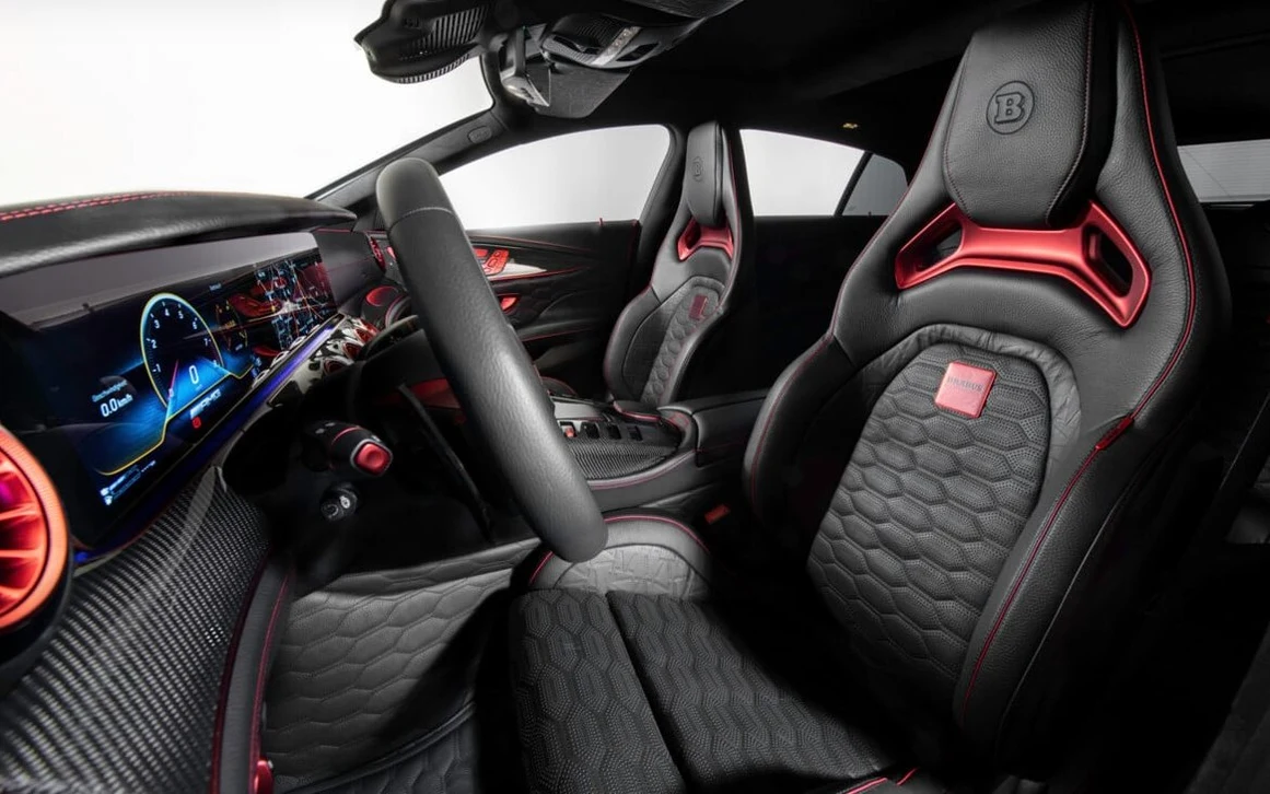 BRABUS Rocket 1000, 7/10