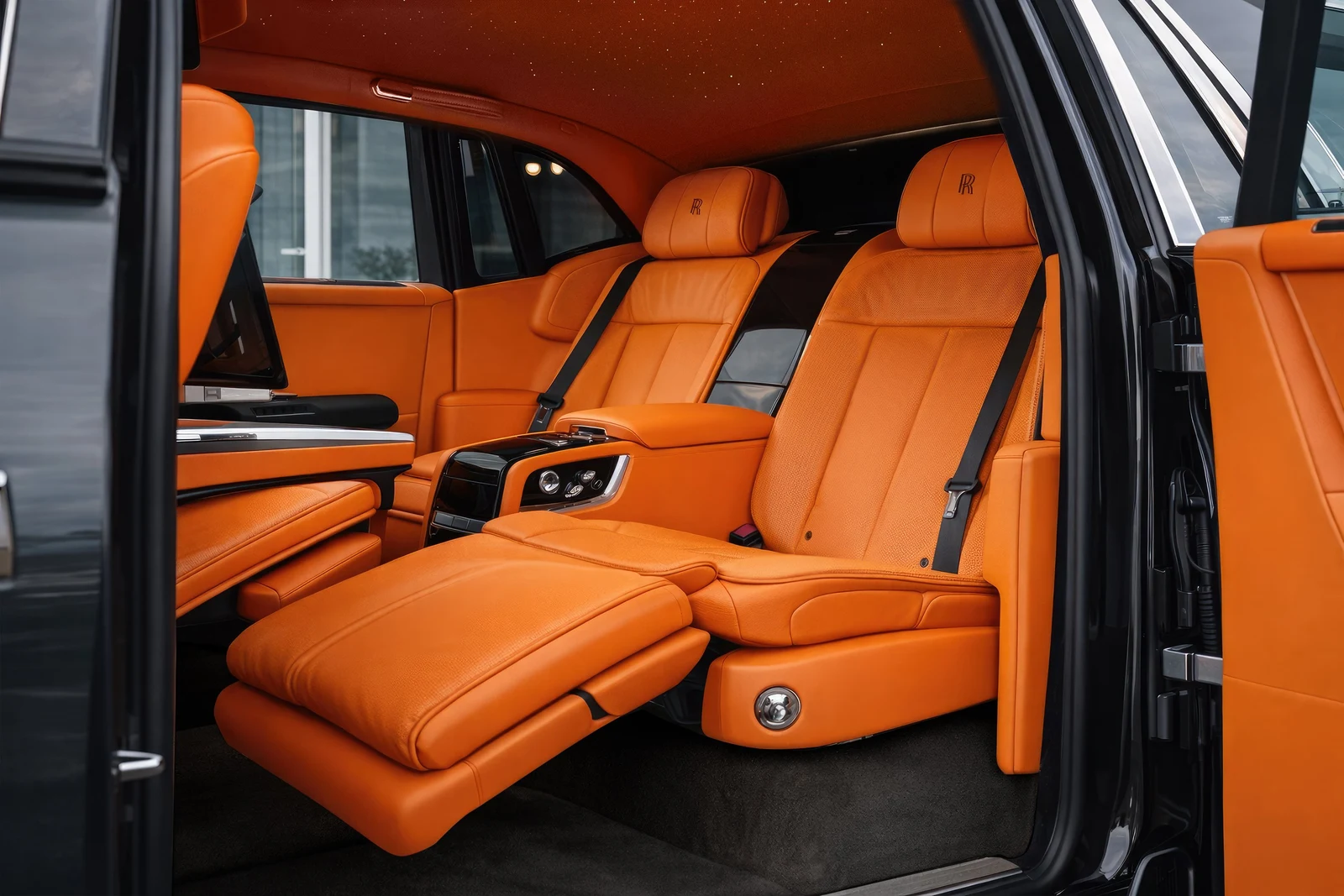 Rolls-Royce Phantom Extended, 9/10