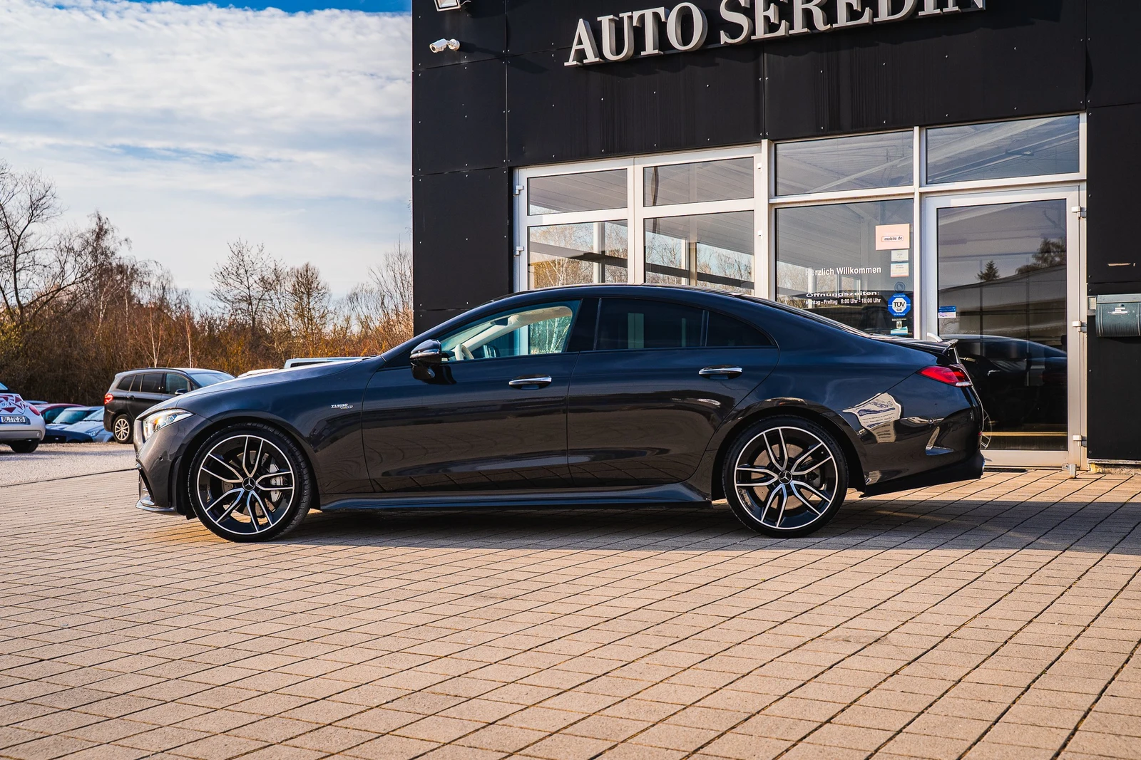 Mercedes-AMG CLS 53 4MATIC+, 4/10