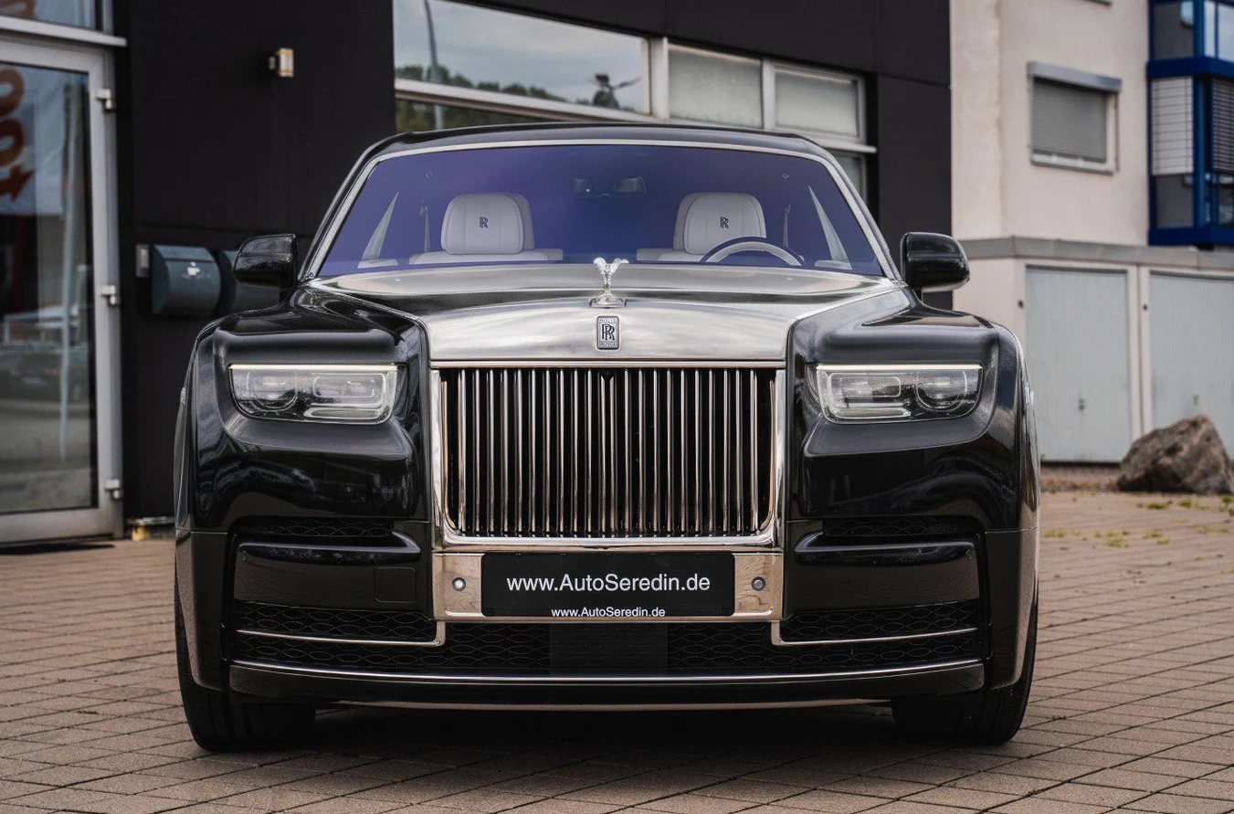 Rolls-Royce Phantom Extended, 3/9