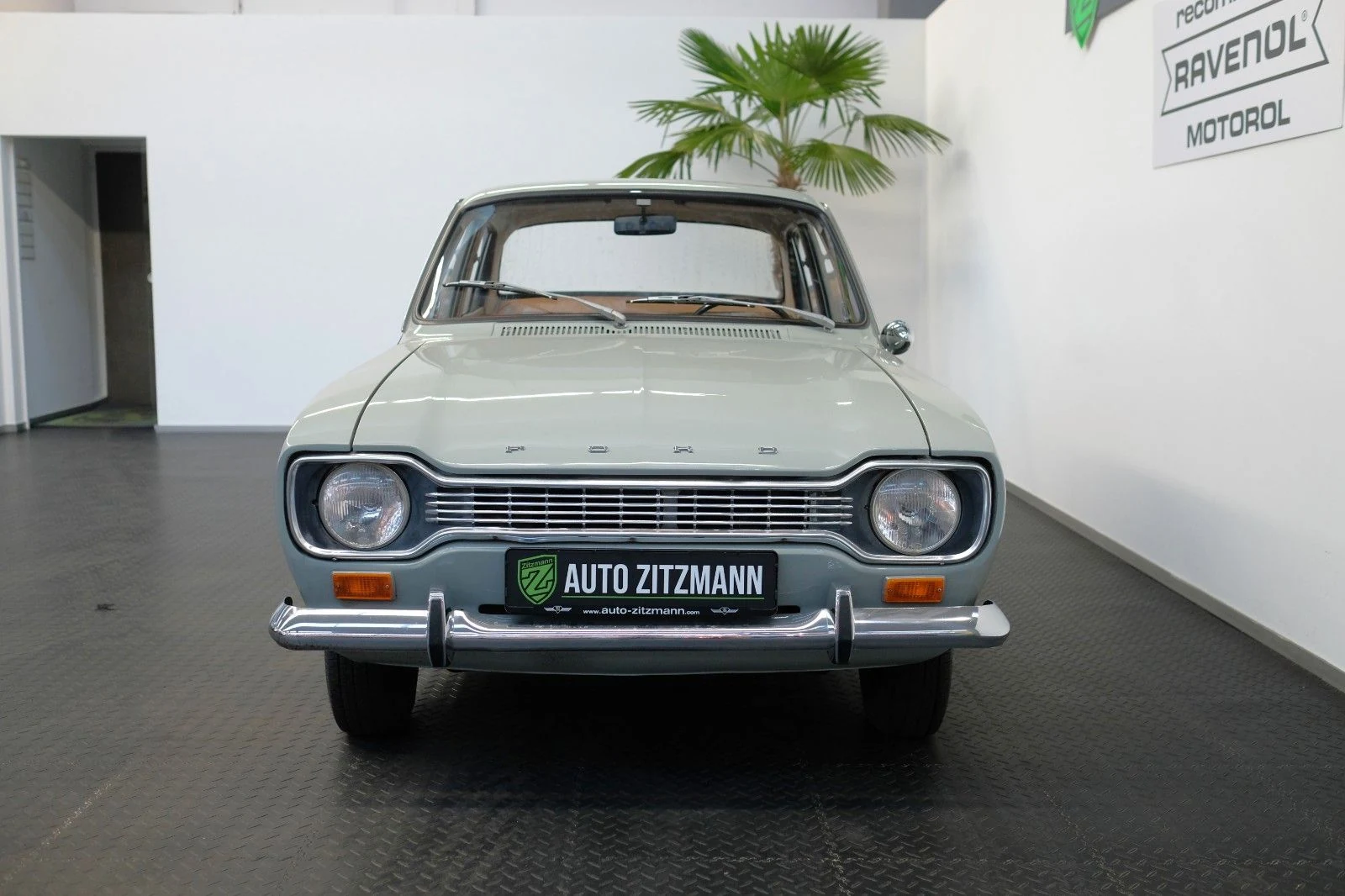 Ford Escort 1300, 3/10
