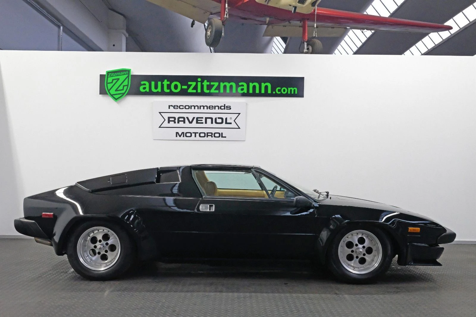 Lamborghini Jalpa 3.5 Targa, 2/10