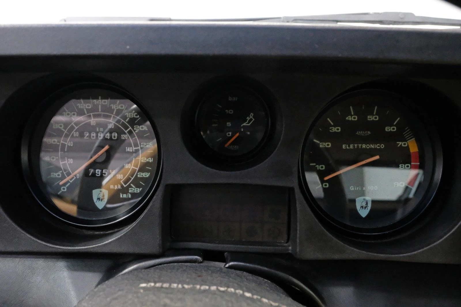 Lamborghini Jalpa 3.5 Targa, 9/10