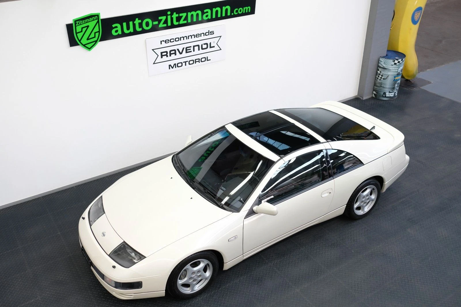 Nissan 300ZX Twin Turbo T-top, 4/10