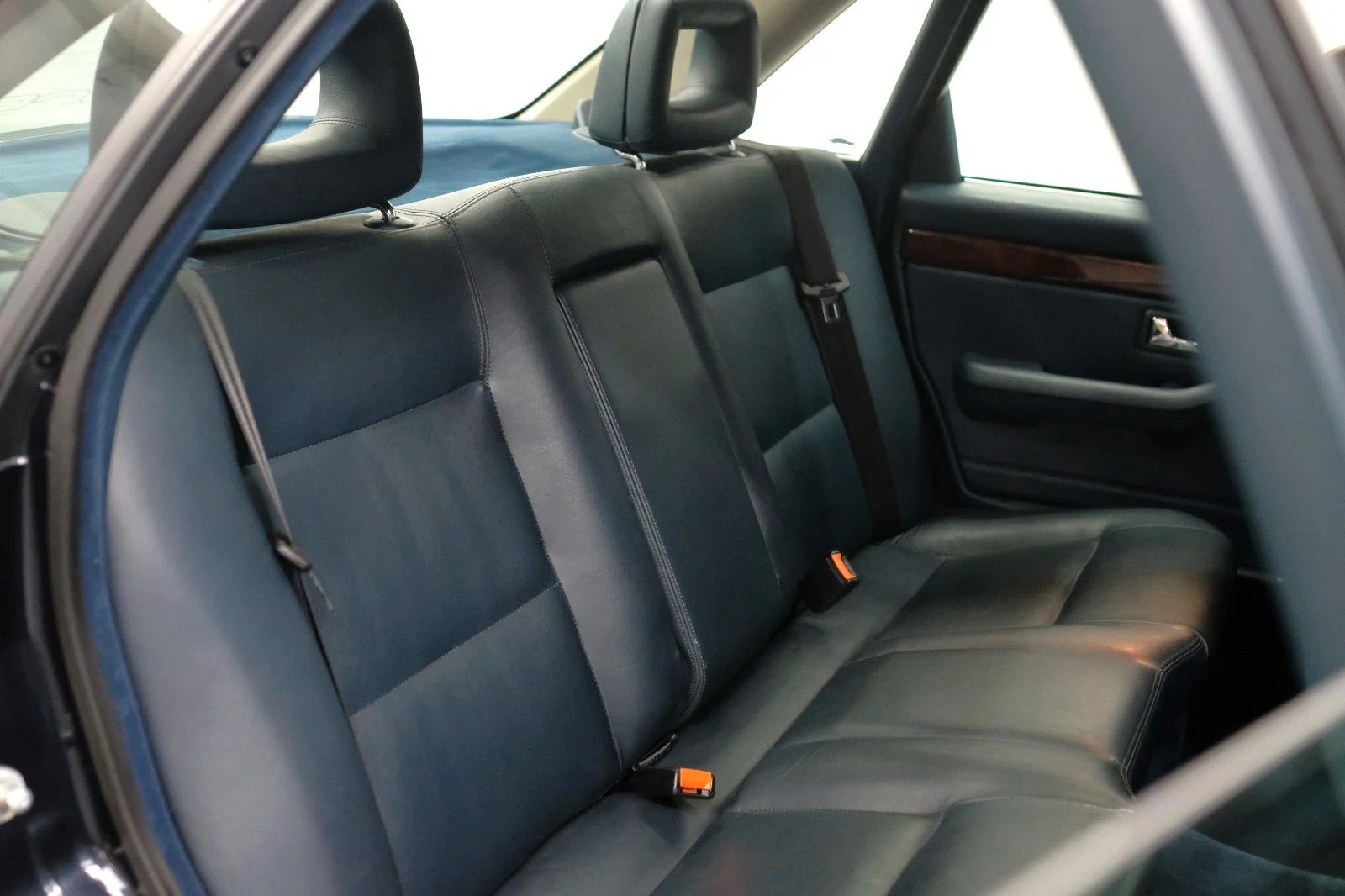 Audi V8 4.2 quattro, 9/10