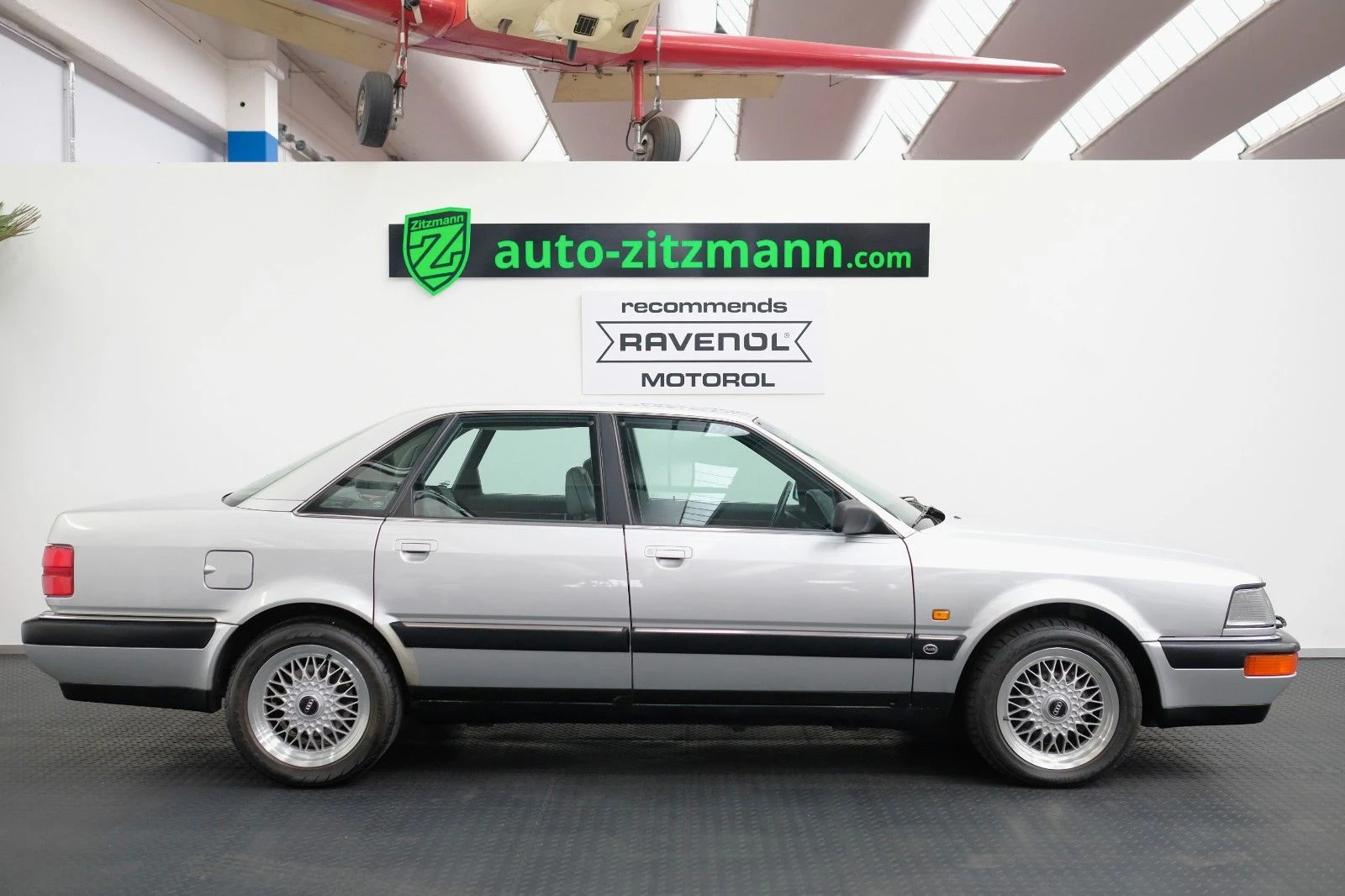 Audi V8 4.2 quattro, 2/10