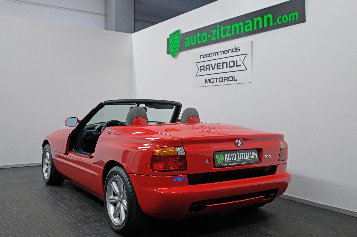 BMW Z1 Roadster, 3/10