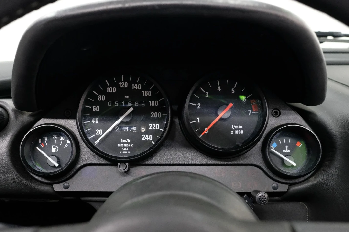 BMW Z1 Roadster, 6/10