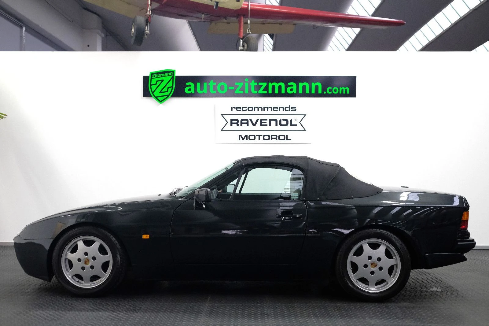 Porsche 944 S2 Cabriolet, 2/10