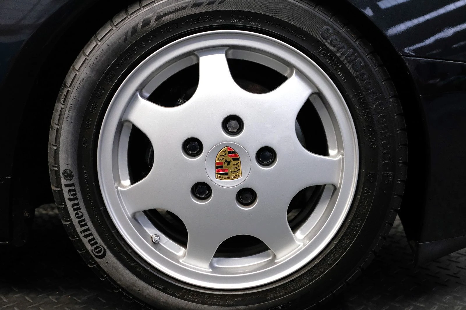 Porsche 944 S2 Cabriolet, 5/10