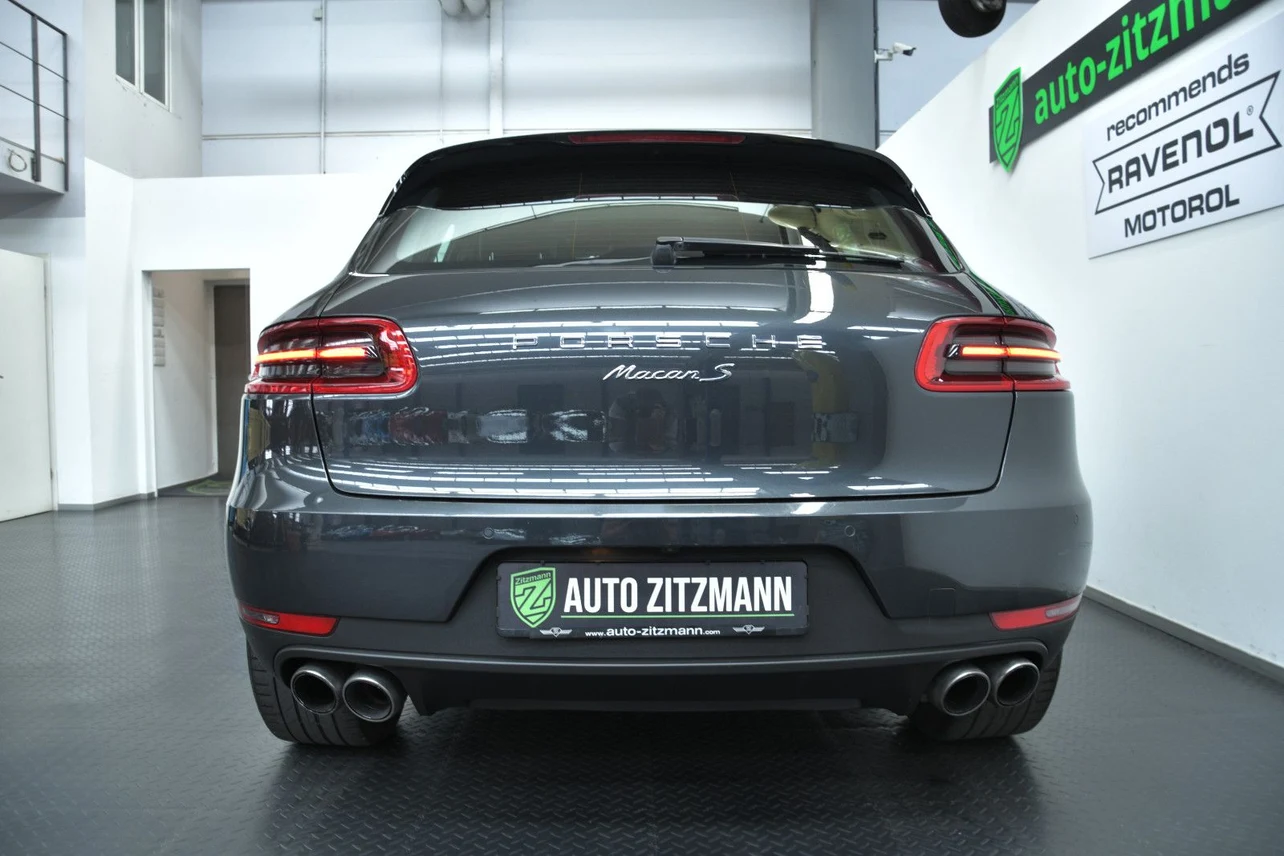 Porsche Macan S, 4/10