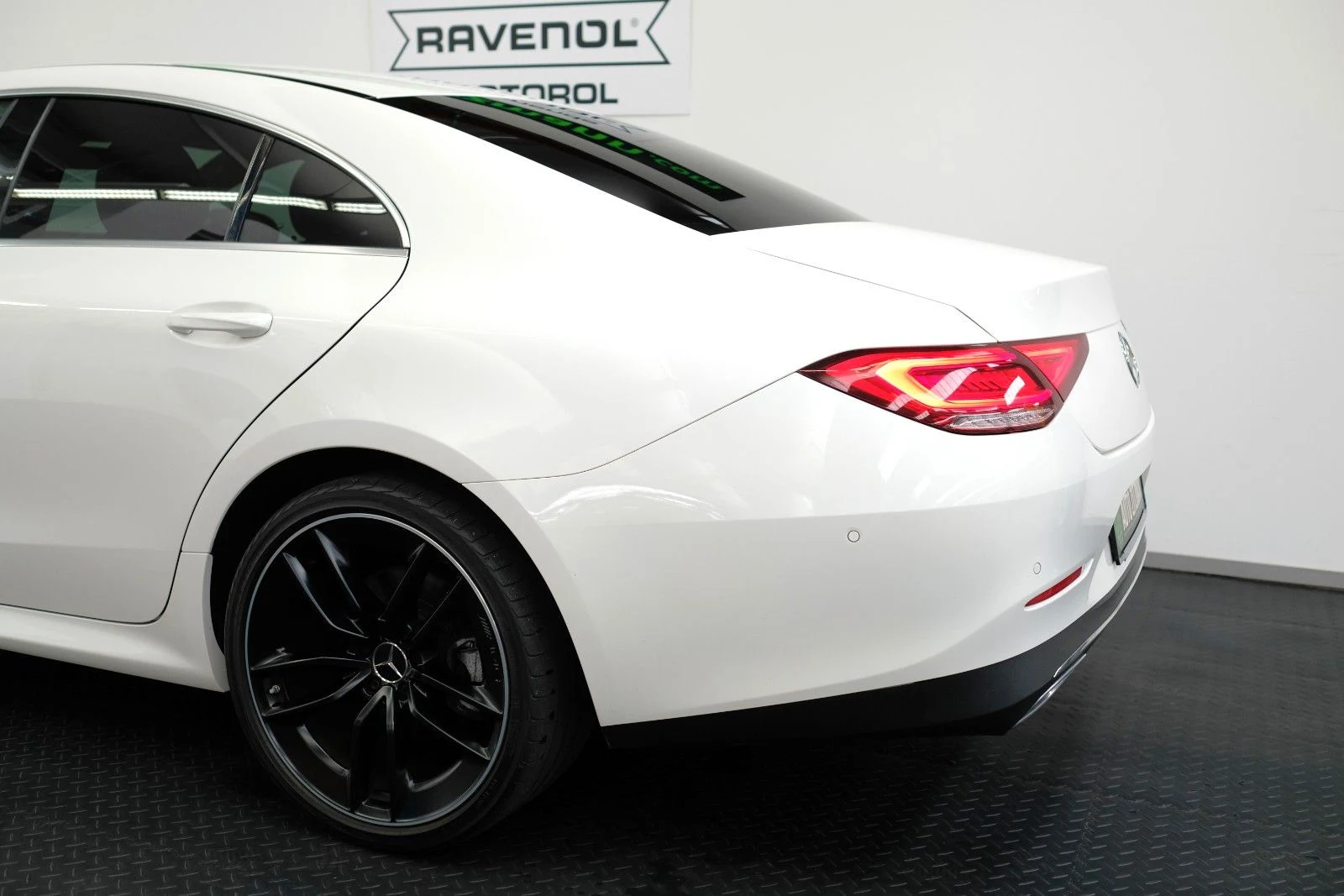 Mercedes-Benz CLS 350 d 4MATIC, 8/10
