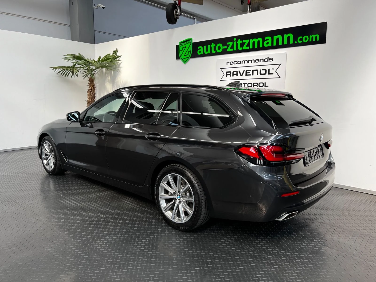 BMW 520d xDrive Touring, 4/10