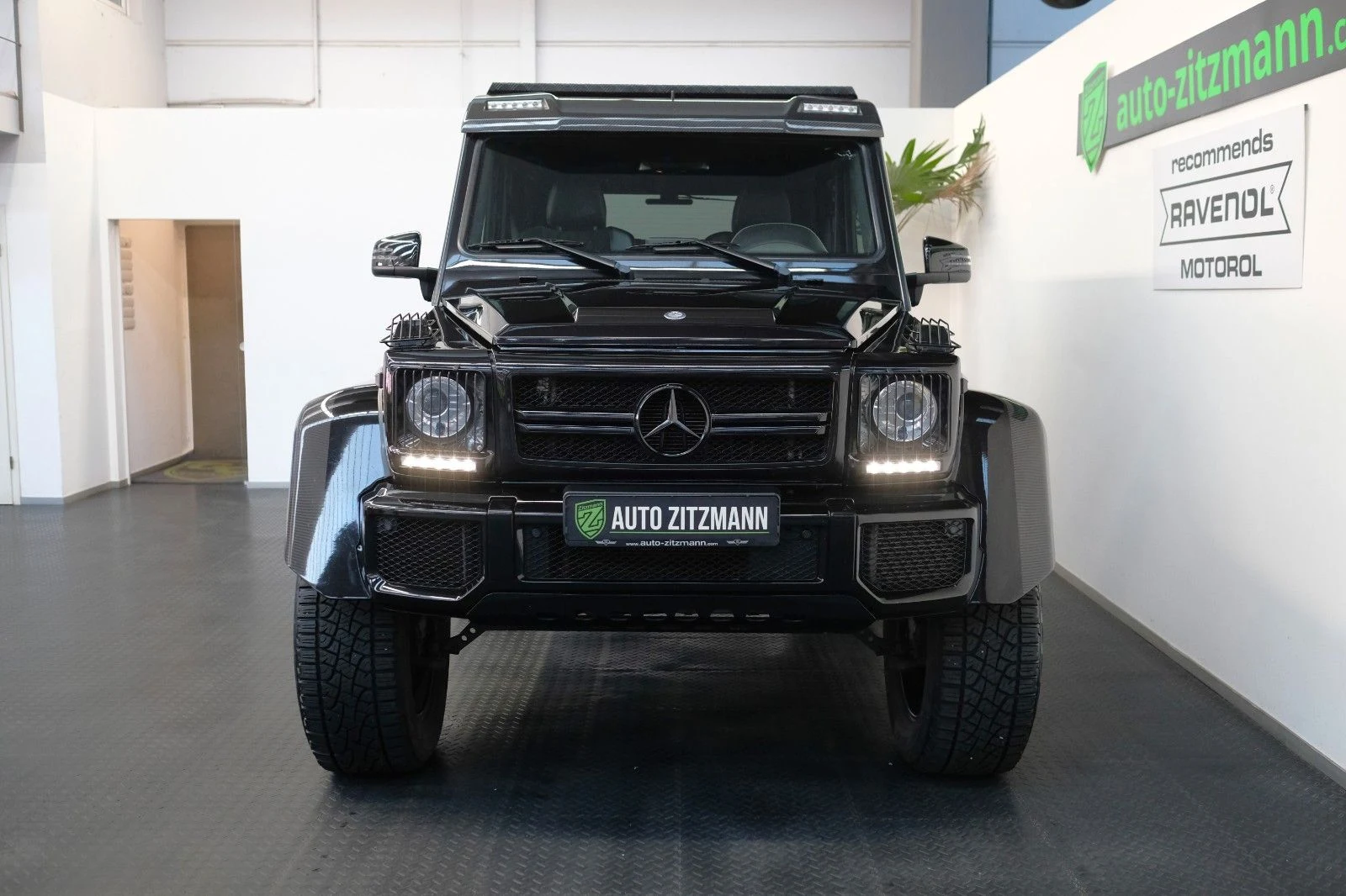 Mercedes-Benz G 500 4x4², 4/10