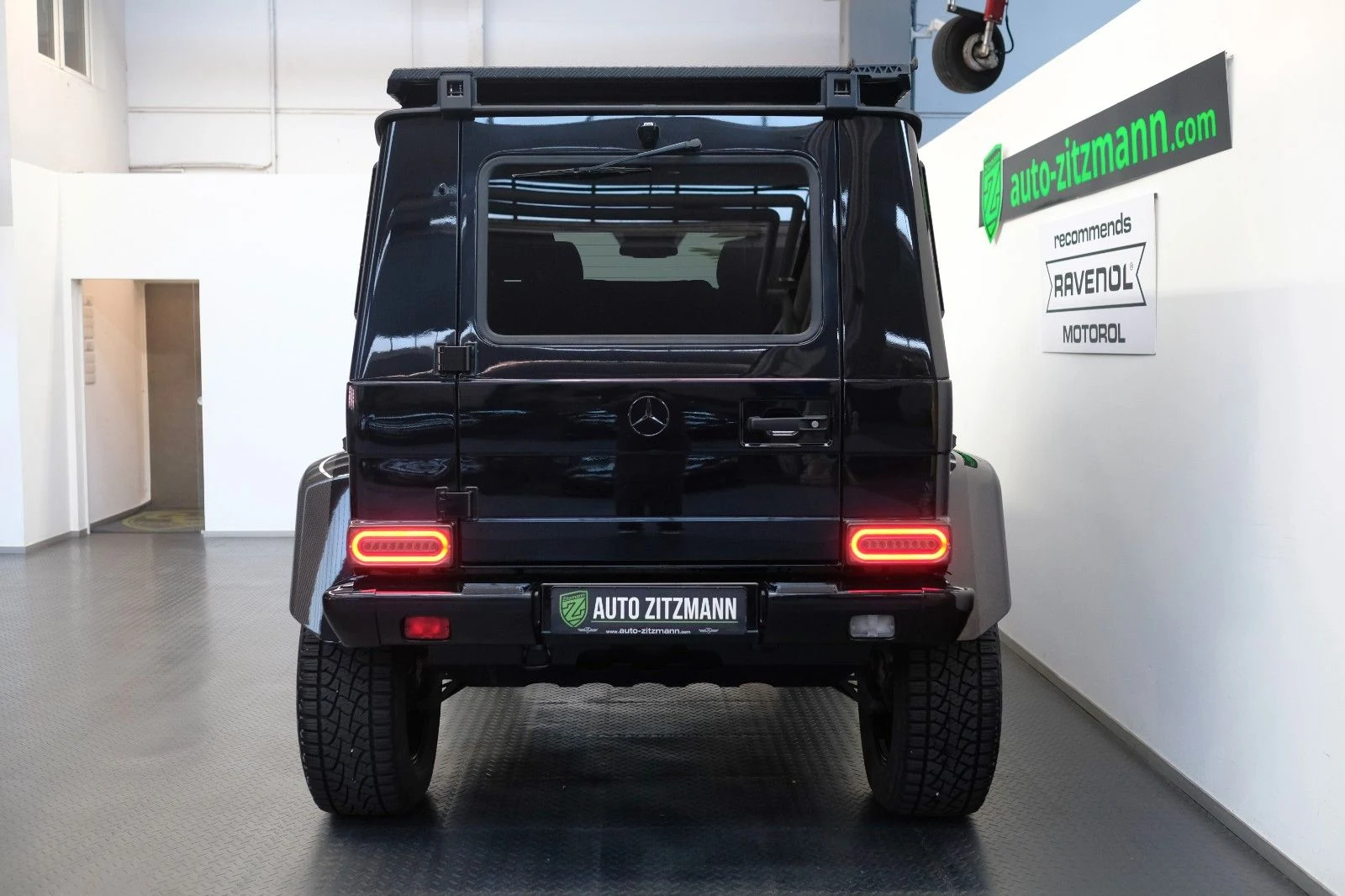 Mercedes-Benz G 500 4x4², 8/10