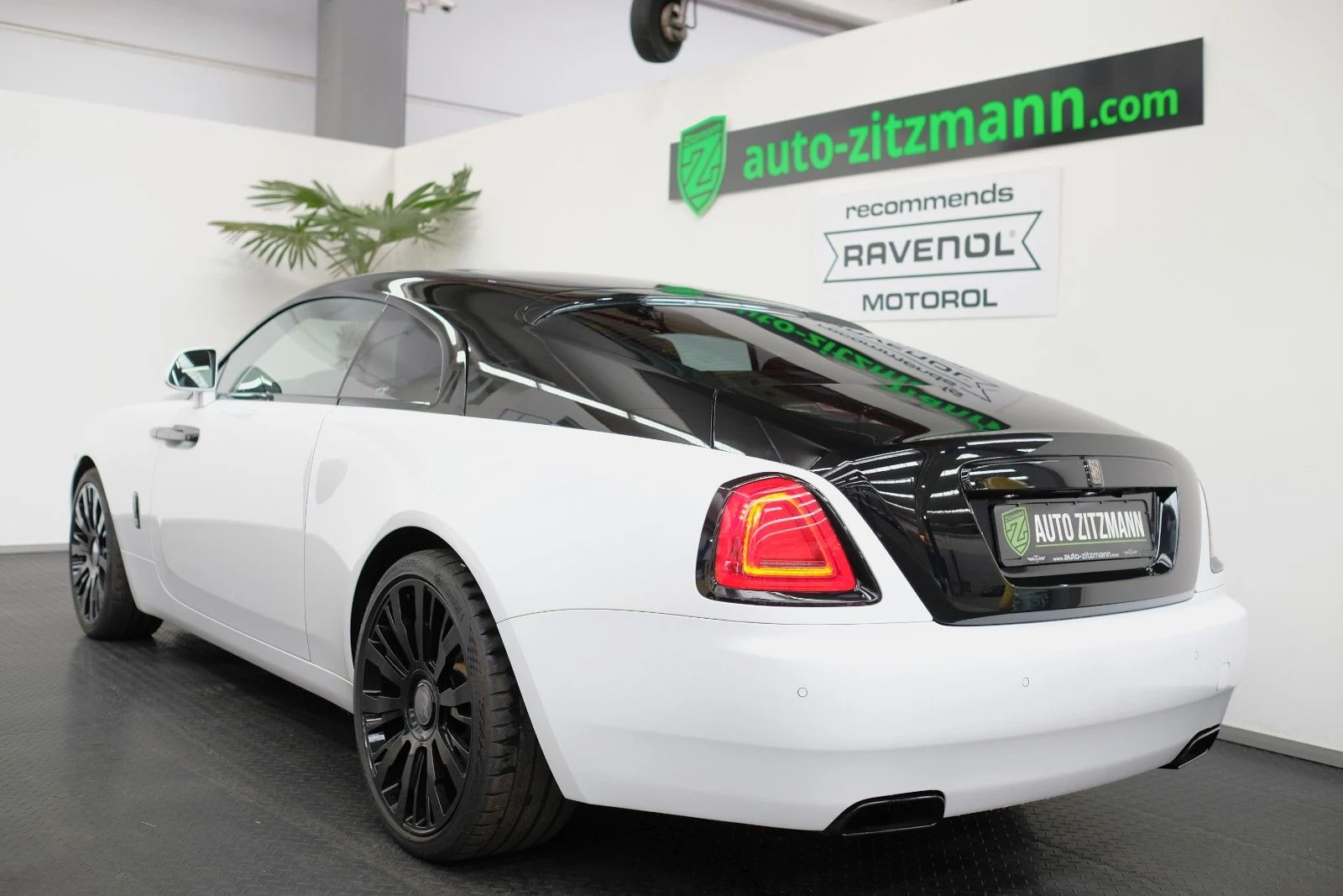 Rolls-Royce Wraith, cosmetic conversion, 2/10
