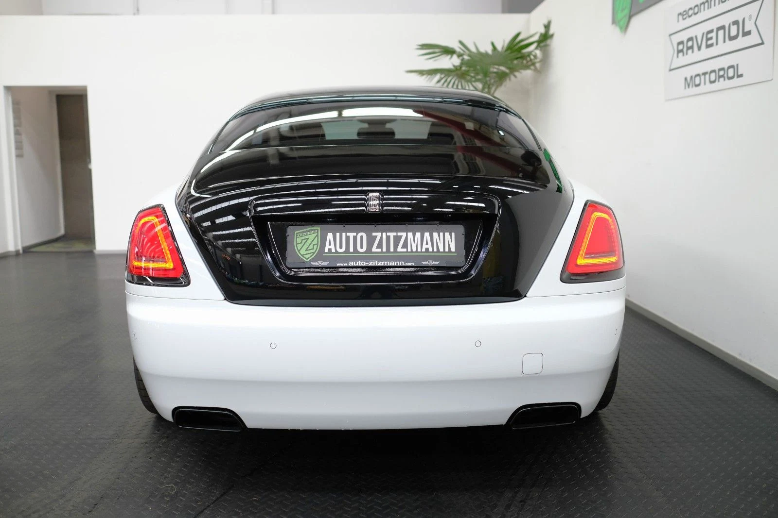Rolls-Royce Wraith, cosmetic conversion, 9/10