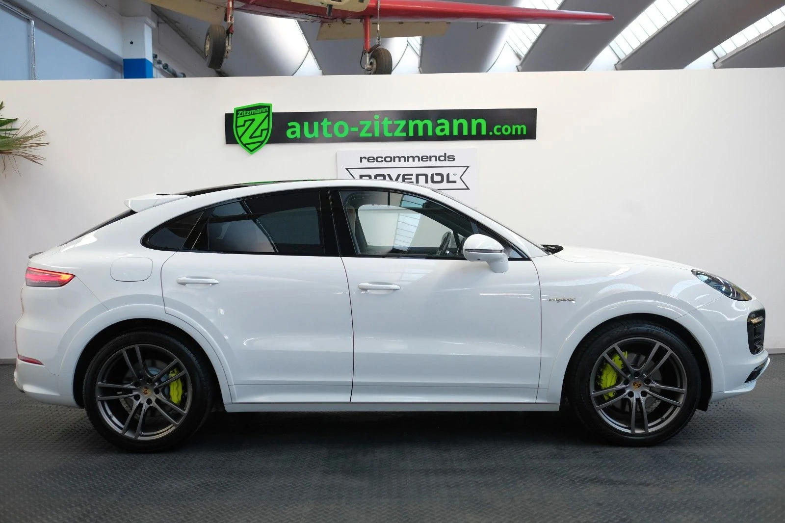 Porsche Cayenne E-Hybrid Coupe, 4/10