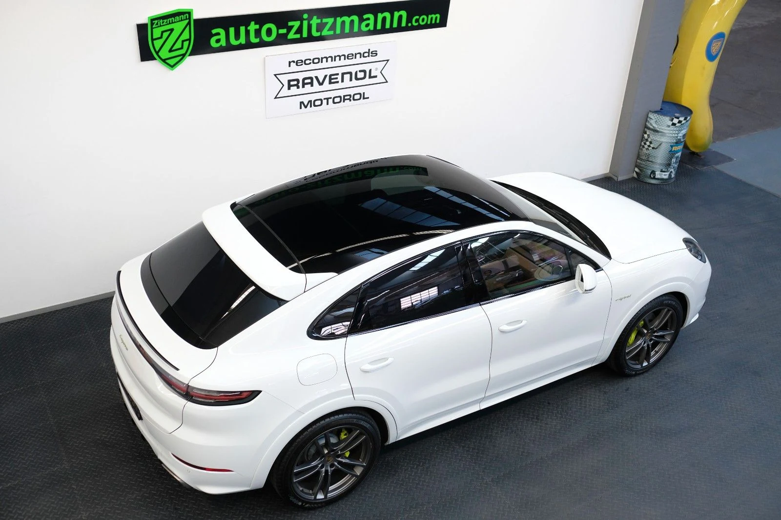 Porsche Cayenne E-Hybrid Coupe, 5/10