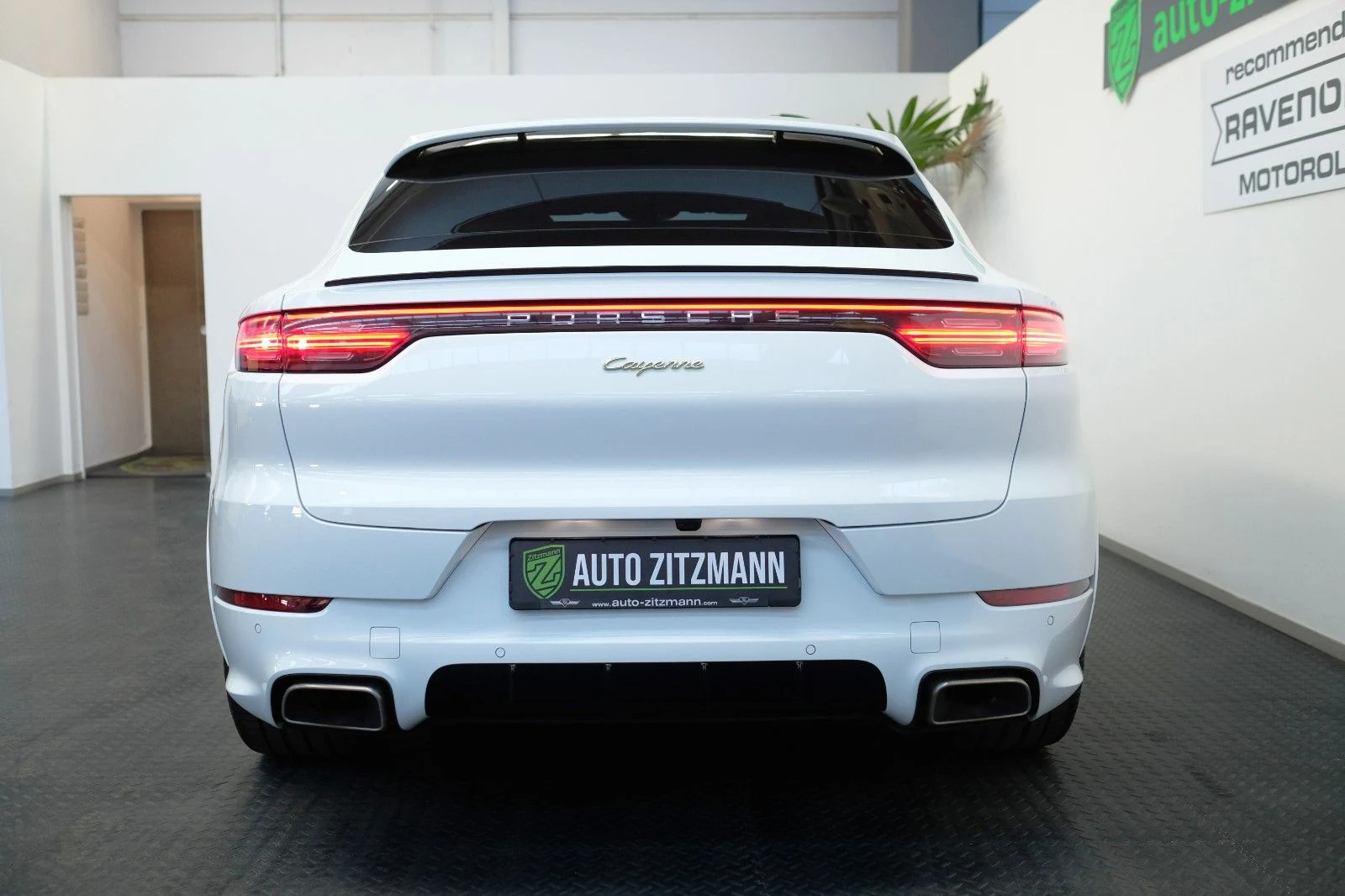 Porsche Cayenne E-Hybrid Coupe, 7/10