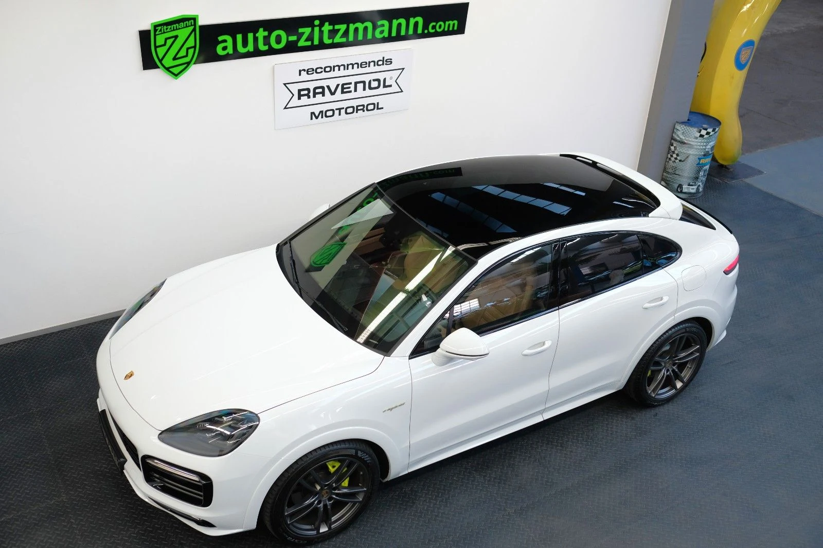 Porsche Cayenne E-Hybrid Coupe, 10/10