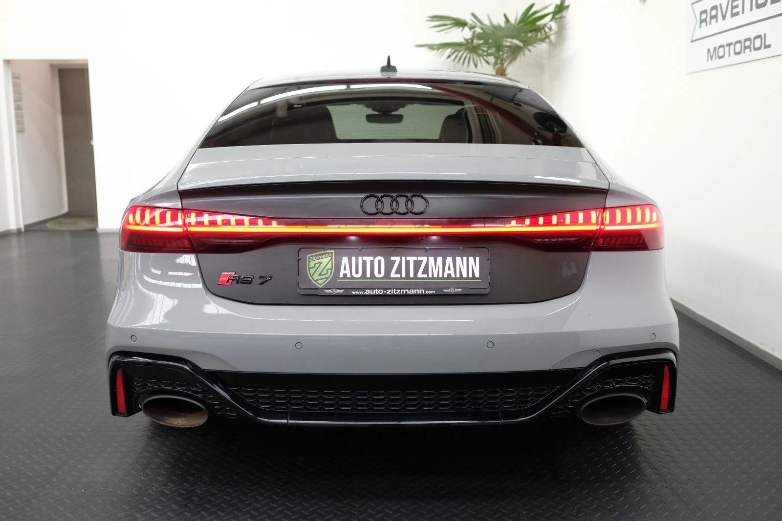 Audi RS 7 Sportback quattro, 7/10