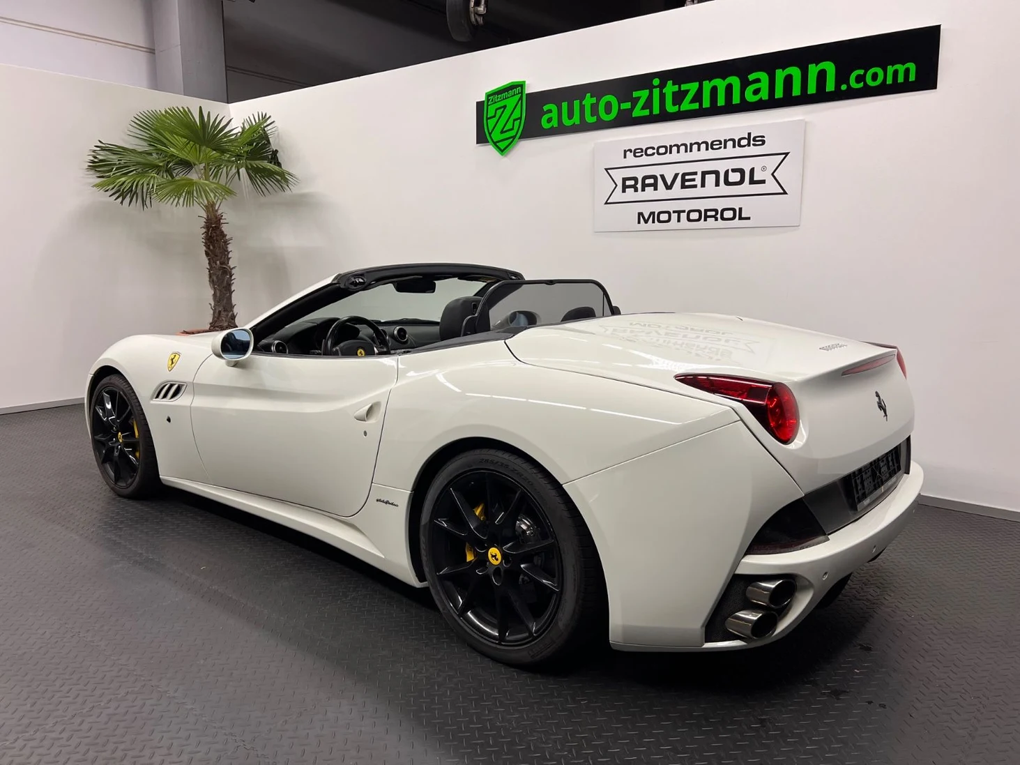 Ferrari California, 3/10