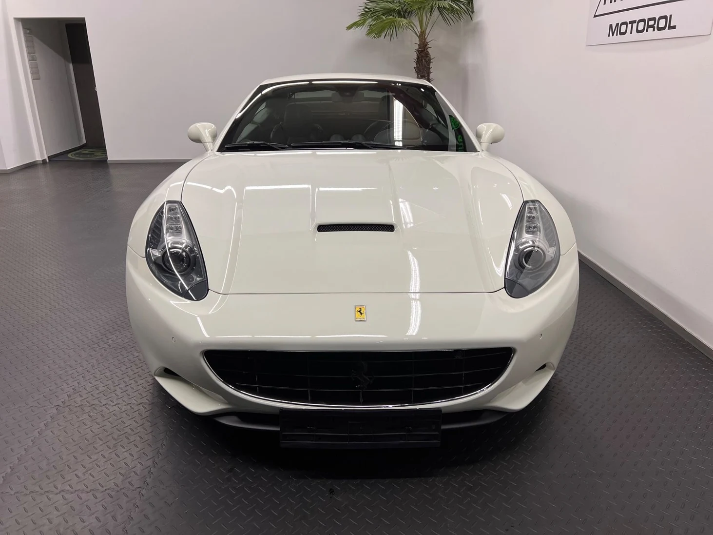 Ferrari California, 7/10