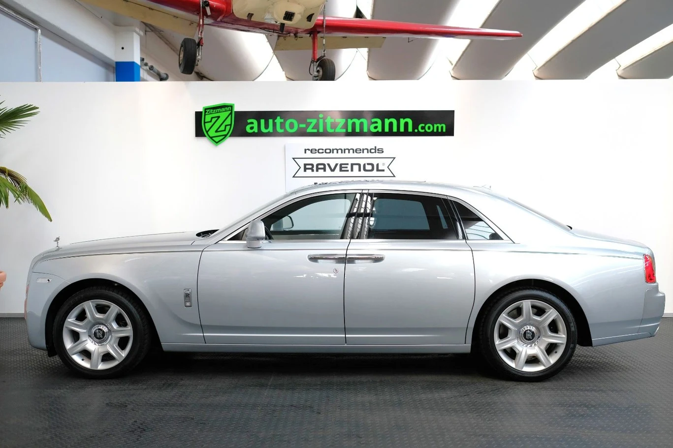 Rolls-Royce Ghost Series II, 8/10