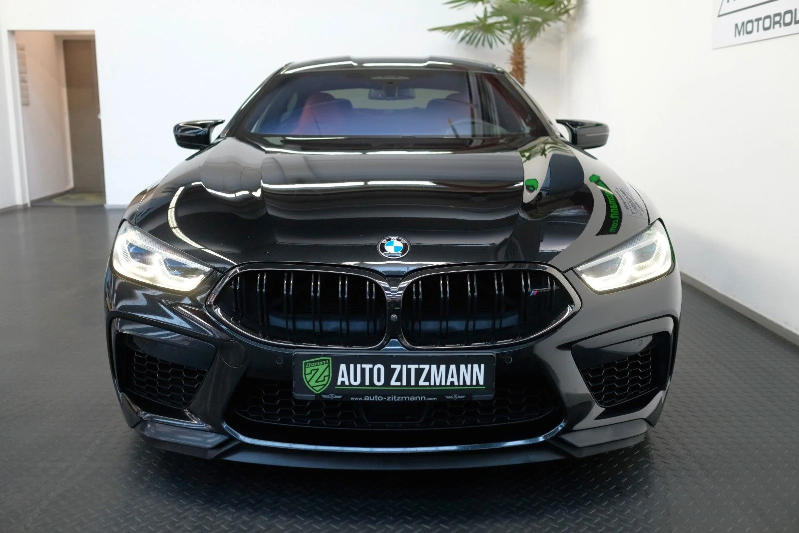 BMW M8 Gran Coupe Competition, 2/10