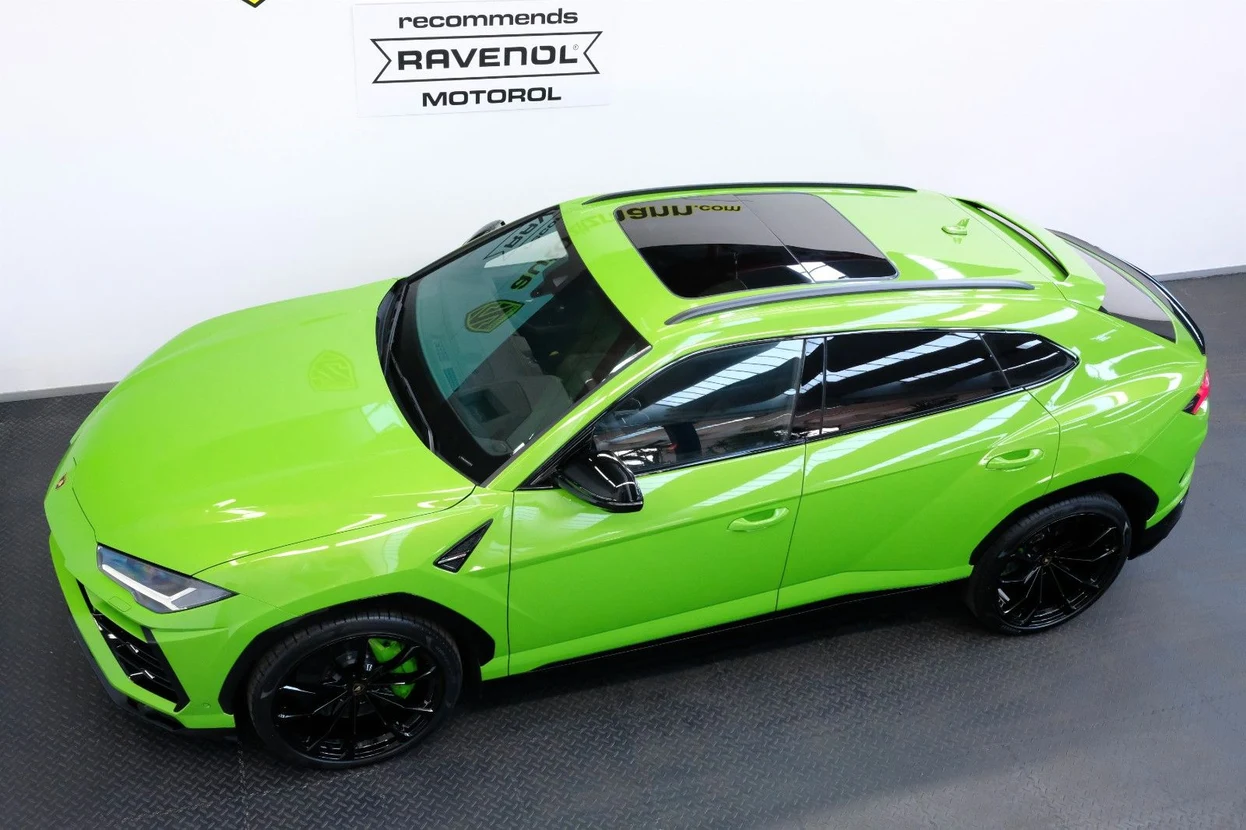 Lamborghini Urus, 3/10