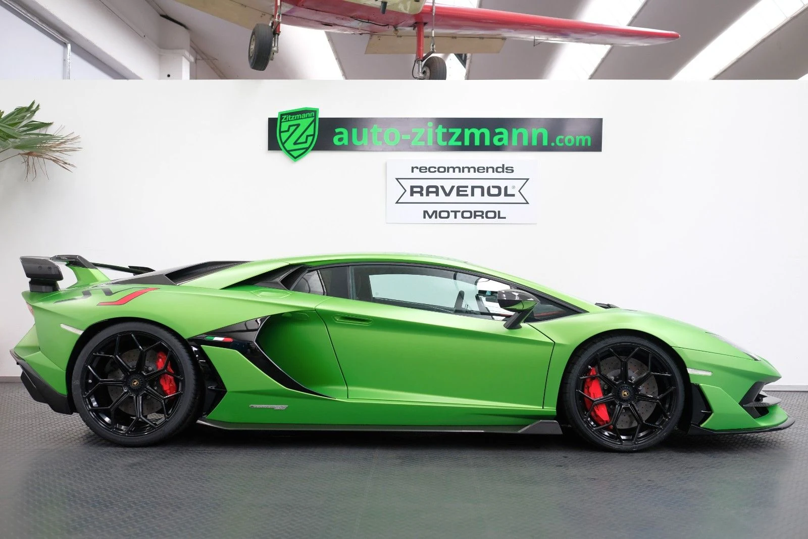 Lamborghini Aventador SVJ, 3/10
