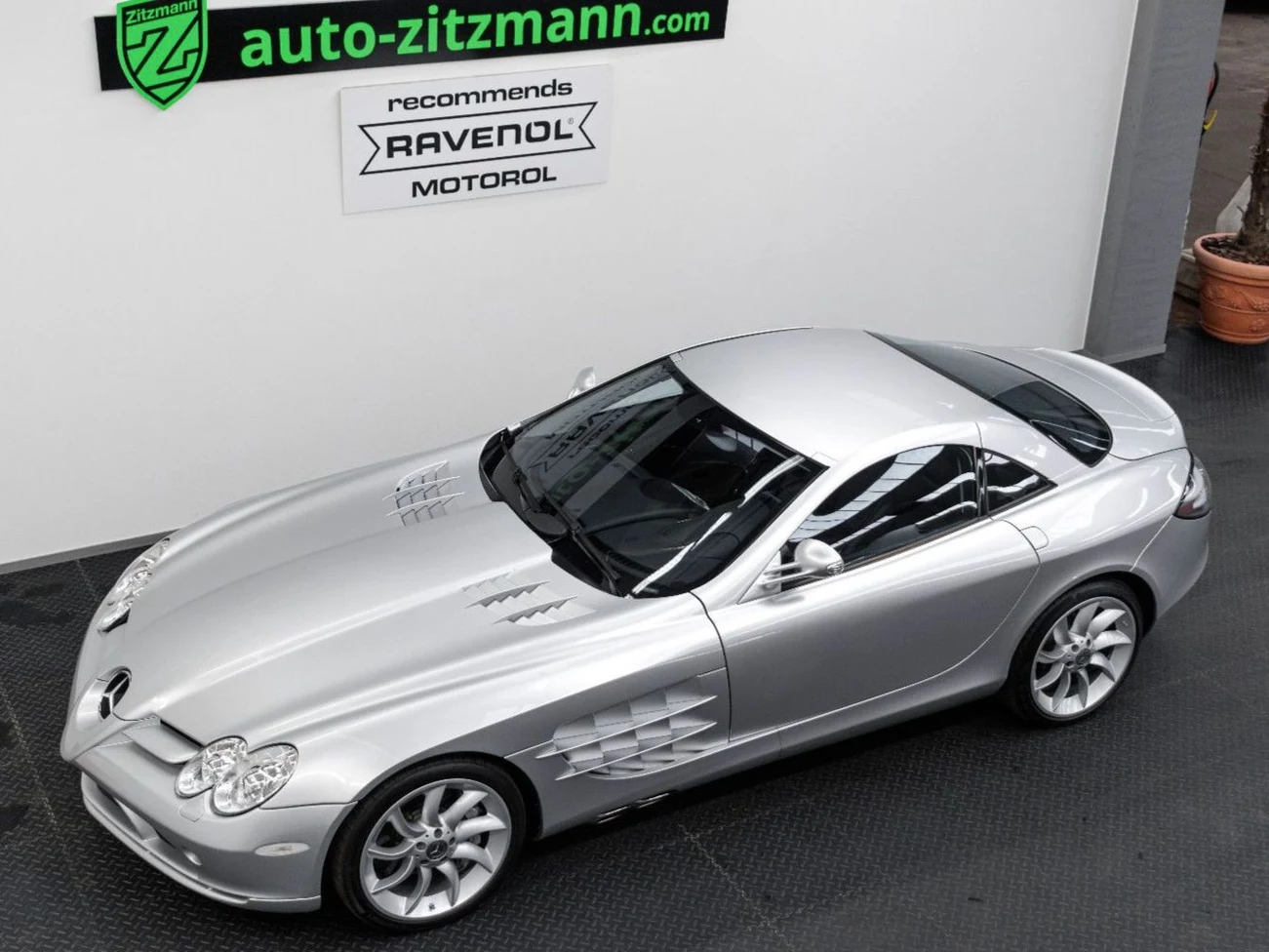 Mercedes-Benz SLR McLaren Coupe, 5/10