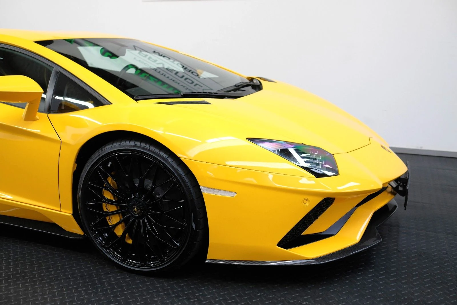 Lamborghini Aventador S, 5/10