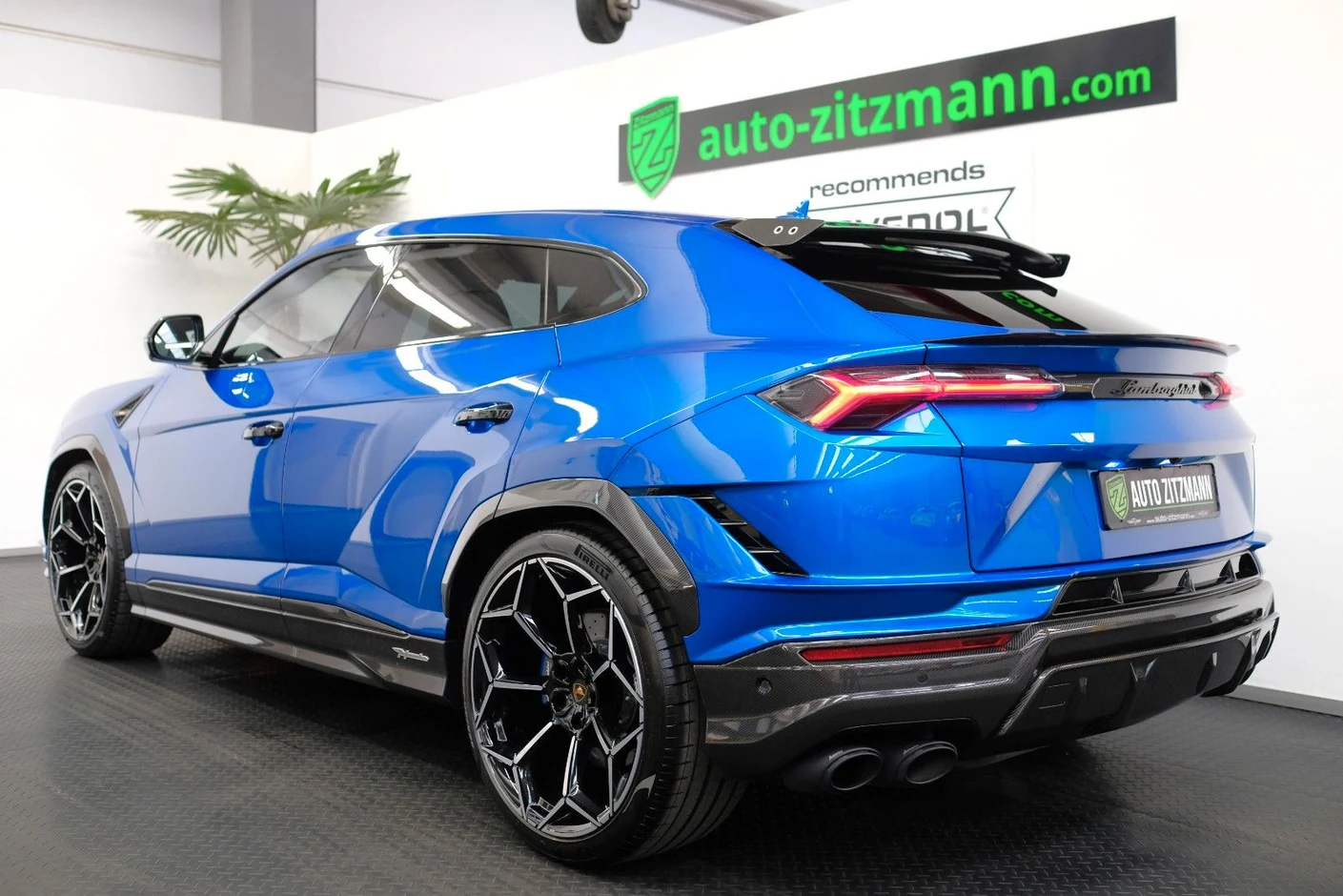 Lamborghini Urus Performante, 2/10