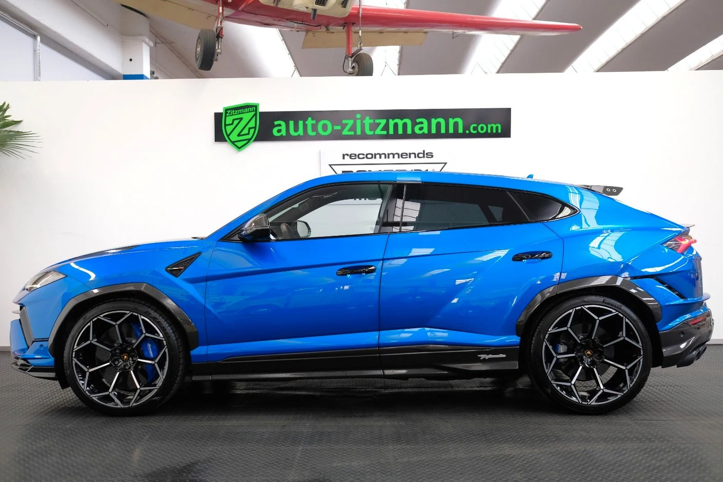 Lamborghini Urus Performante, 9/10