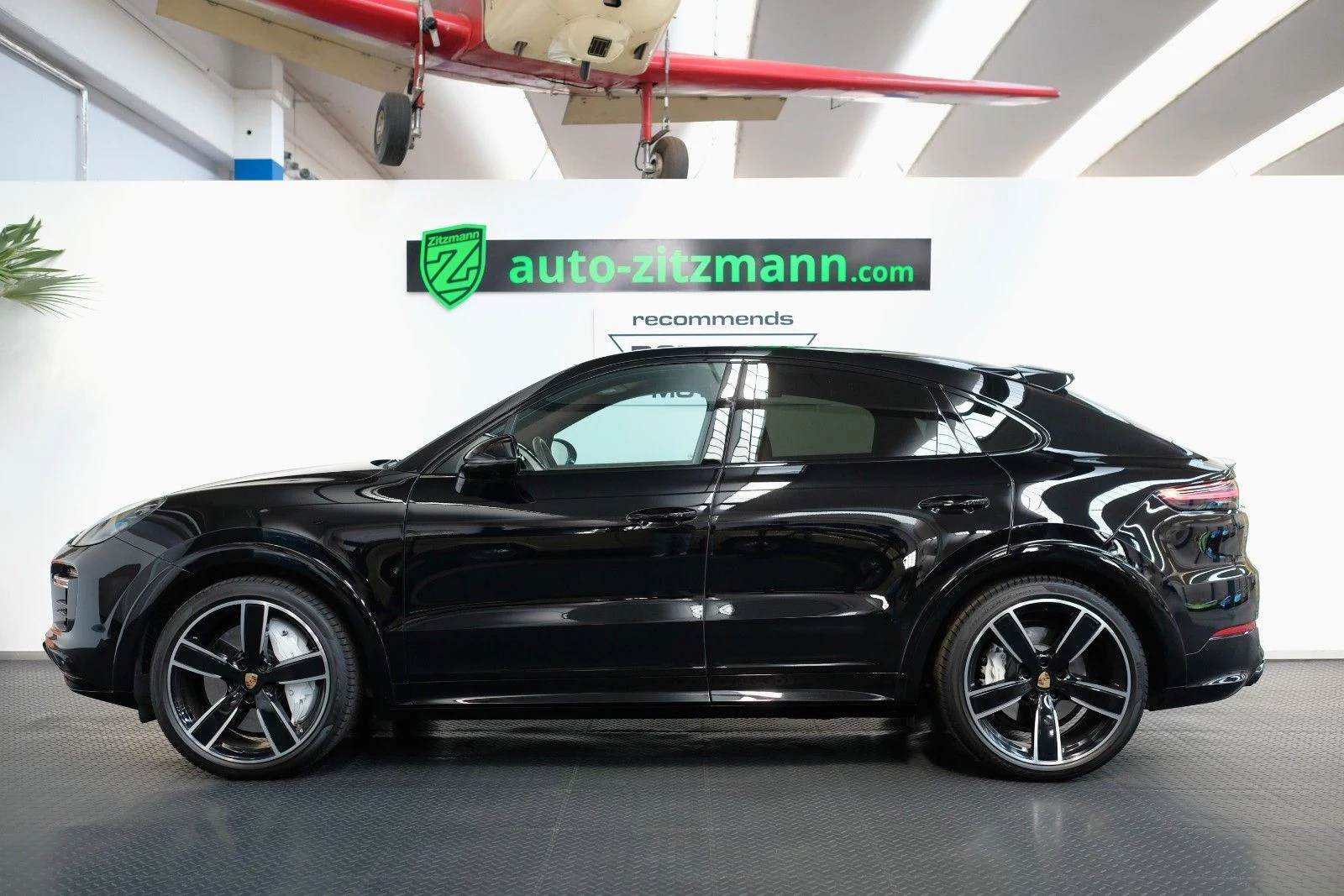 Porsche Cayenne Turbo Coupe, 9/10